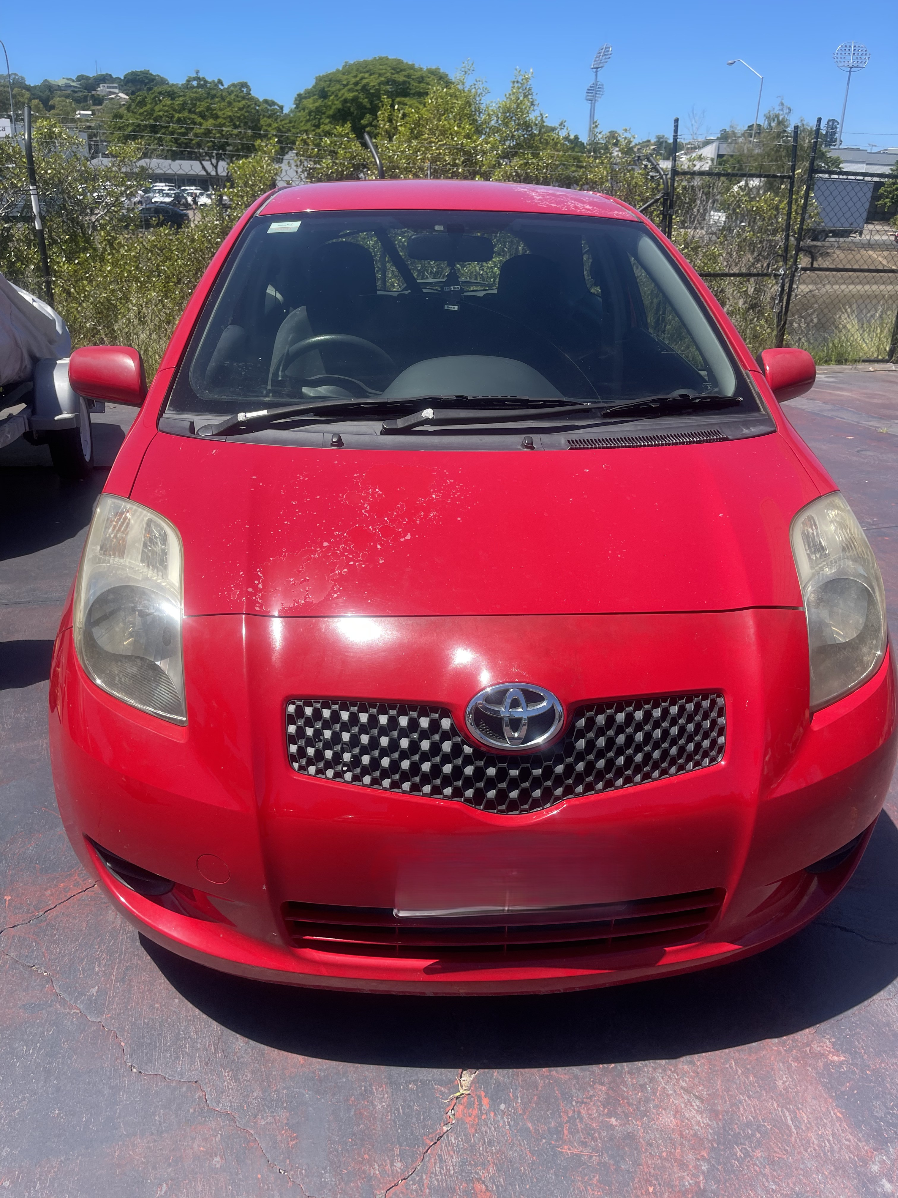 Toyota Yaris Hatchback Red 2006