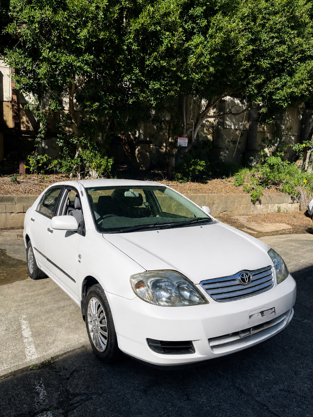 2007 TOYOTA COROLLA SEDAN - WHITE