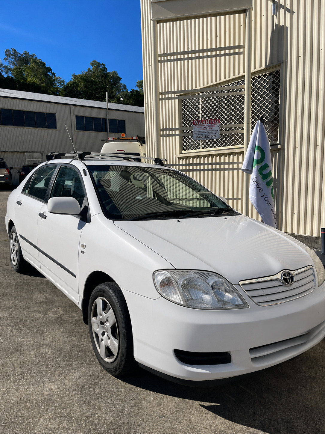 Toyota Corolla 2005 - White
